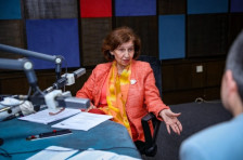Сиљановска Давкова: Прашањето за македонскиот јазик, историја и култура е апсолвирано | Сител Телевизија