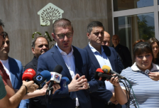 Мицкоски: Нема мигранти, но ќе има брза пруга, се потврди дека СДСМ кажува невистини | Сител Телевизија