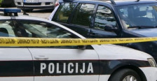 Во полициска акција во БиХ уапсени 13 лица, запленети оружје и експлозив | Сител Телевизија
