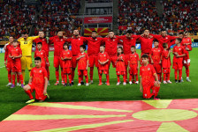 ОЧЕКУВАНА РОТАЦИЈА ПРЕД ВЕЛС! Милевски ги „седна“ Елмас и Миовски, Растодер и Стојчевски стартери против Летонија! - SportStation.mk