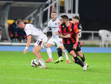 (Видео) Драма во 101. минута и ВАР-пенал: Вардар го "скрши" Силекс за да остане лидер во ПМФЛ! - SportStation.mk