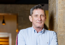 Мирза Џомба: Крилниот мајстор со златна левица - SportStation.mk