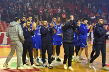 (Видео) Аеродром слави во Центар: МЗТ со 90-72 го доби вечното дерби против Работнички - SportStation.mk