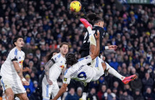 (Видео) Лидс го шокираше Челси, Ливерпул се спаси од нов срам на „Енфилд“! - SportStation.mk