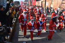 Дедо Мразовци го окупираат Скопје: Пријавете ги децата за највеселата трка! - SportStation.mk