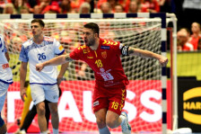 Денес на ракометното мени: Македонија брка убедлива победа, Фарските Острови на чекор до сон! - SportStation.mk