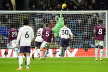 (Видео) Шешко „се разбуди“, но Јунајтед пак ремизираше: бод во ерата по Аморим! - SportStation.mk