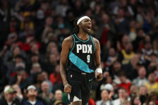 НБА преглед: Лејкерс со пораз без Дончиќ, Вигинс го реши трилерот, Хит го сопре шампионот Оклахома - SportStation.mk