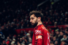 Има ли нормален ден во клубот? Хакиран профилот на Бруно Фернандеш, се појавија пораки против сопствениците! - SportStation.mk