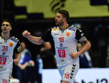 (АНАЛИЗА) ПРЕЖИВЕАВМЕ! Костески ни ги сочува нервите и образот во ноќта кога ракометот болеше - SportStation.mk