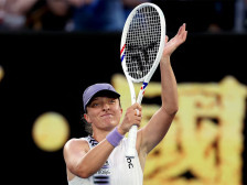 Швјонтек ја прекина австралиската бајка на Инглис и закажа четвртфинален спектакл со Рибакина! - SportStation.mk