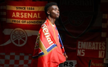 Букајо Сака ја потврди верноста кон Арсенал: Нов петгодишен договор за „детето на Хејл Енд“ - SportStation.mk