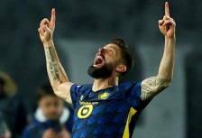 (Видео) Жиру и Лил го скршија европскиот сон на Звезда по драма во продолженијата - SportStation.mk