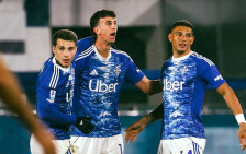 (Видео) Рома падна на езерото Комо: Пресврт на Фабрегас по контроверзниот црвен картон на „волчицата“ - SportStation.mk