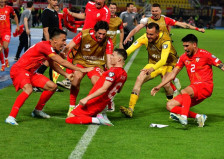 Емотивна порака од Алиоски до неговите браќа пред битката на „Паркен“! - SportStation.mk