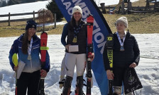 Три злата и историски рекорд: Јана Атанасовска извојува три победи во Австрија и Италија! - SportStation.mk