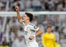 (Видео) Убедлива победа на Реал Мадрид и неверојатен гол од пола терен за младиот Арда Ѓулер! - SportStation.mk