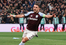 Вила сонува за европски трофеј: Магијата на Мартинез го сруши Лил за четвртфинале во Лига Европа! - SportStation.mk