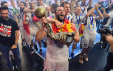 Ракометна „бомба“: Столе Стоилов седнува на жешката столица во РК Бутел! - SportStation.mk