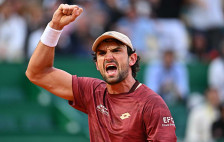 Вашеро се „врати од мртвите“ и со помош на публиката го сруши Серундоло! - SportStation.mk