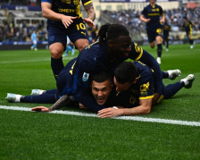 (Видео) Наполи „заглави“ во Парма: Мактоминеј спаси бод, но Скудетото се оддалечува! - SportStation.mk