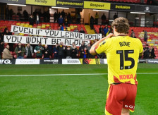 Срцето што престана да чука: Едоардо Бове не се предава и ја оживува својата кариера на Островот - SportStation.mk