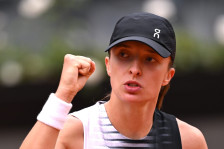 Ига Швјонтек доминира во Рим: Пегула збришана за прво полуфинале во 2026! - SportStation.mk