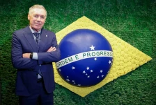 Доверба до крај: Карло Анчелоти останува на клупата на Бразил до 2030 година! - SportStation.mk