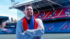 Нова ера на „Селхурст Парк“: Францускиот хит-менаџер Пјер Саж го презеде Кристал Палас! - SportStation.mk