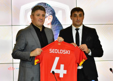 Првиот човек на ФФМ во одбрана на Седлоски: „Не го пуштам низ вода“ - SportStation.mk