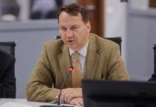 Шикорски: Најбрзиот начин Украина да ја изгуби поддршката е корупцијата