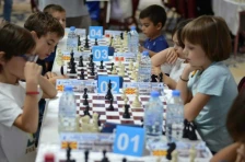 Трето издание на зимскиот младински шаховски фестивал „Езерска кралица 2025“