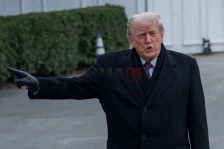 Трамп менува 30 амбасадори, меѓу нив и амбасадорката во Македонија