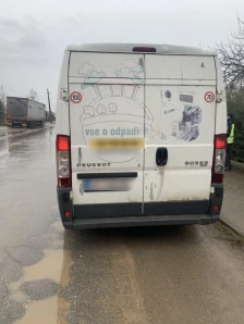 Пронајдени 25 тони пиротехника, приведени две лица од кои едно полициски службеник