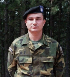 Ангелов: Сите припадници на УЧК кои извршиле воени злосторства треба да одговараат, вклучително и оние кои вршеле во Македонија