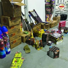 Запленети над 40 илјади парчиња петарди и огномети во акција на мобилен царински тим