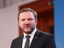 Естонија бара забрана за влез во шенген за руски борци од војната во Украина