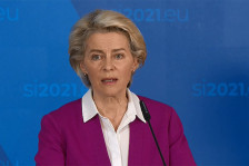 Фон дер Лајен: Во услови на трајна промена на меѓународниот поредок Европа мора да го забрза стремежот кон независност