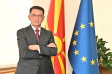 Славески: Инфлацијата ќе се движи по патека на надолно приспособување и ќе има натамошен економски раст со солидно закрепнување