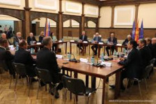 Лидерска средба: ДУИ и Левица прифатија, СДСМ не