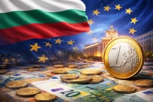 Од денеска во Бугарија задолжително плаќање во евра, левот излегува од употреба