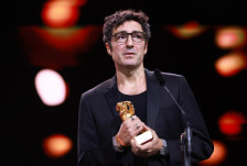 „Жолти писма“ ја освои „Златната мечка“ за надобар филм на 76. издание на Берлинале