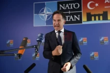 НАТО не може да ги потврди тврдењата дека Иран може да ги нападне Париз, Берлин и Лондон