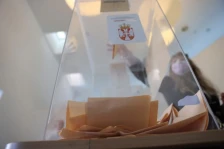 Во Србија се одржуваат избори во 10 локални самоуправи