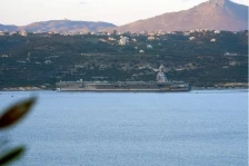 Американскиот носач на авиони се врати во Европа по пожарот на Блискиот Исток