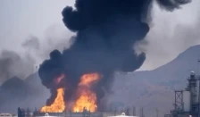 Меѓународниот аеродром во Кувајт претрпе „значителна“ штета по напади со дронови