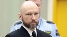 Масовниот убиец Брејвик повторно го променил името во норвешкиот национален регистар