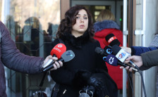 Родителите од Кочани бараат враќање на обвинителката Трајчева – Советот се прогласи за ненадлежен