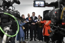 Мицкоски: Состојбата со горивата е стабилна, граѓаните да бидат спокојни, струјата нема да поскапи