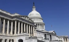Истекува рокот од 60 дена за воени операции на Трамп без одобрение од Конгресот